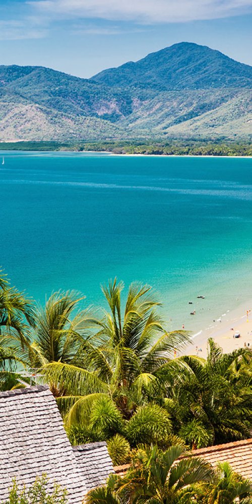 Cairns, QL, AU transport