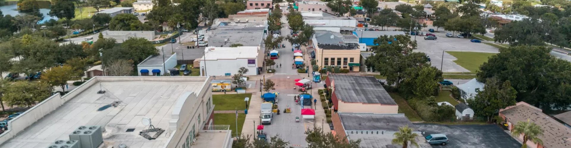Clermont, FL, US cityscape