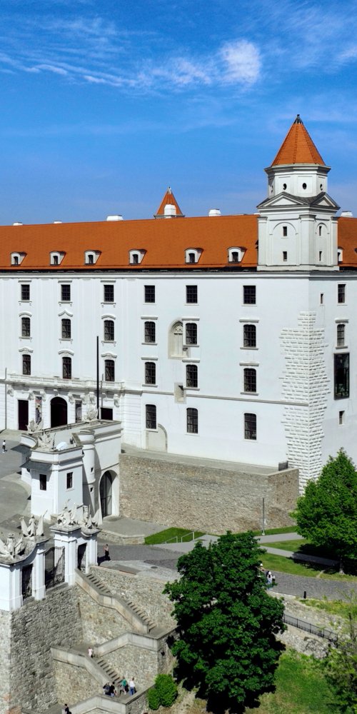 Bratislava, SK transport