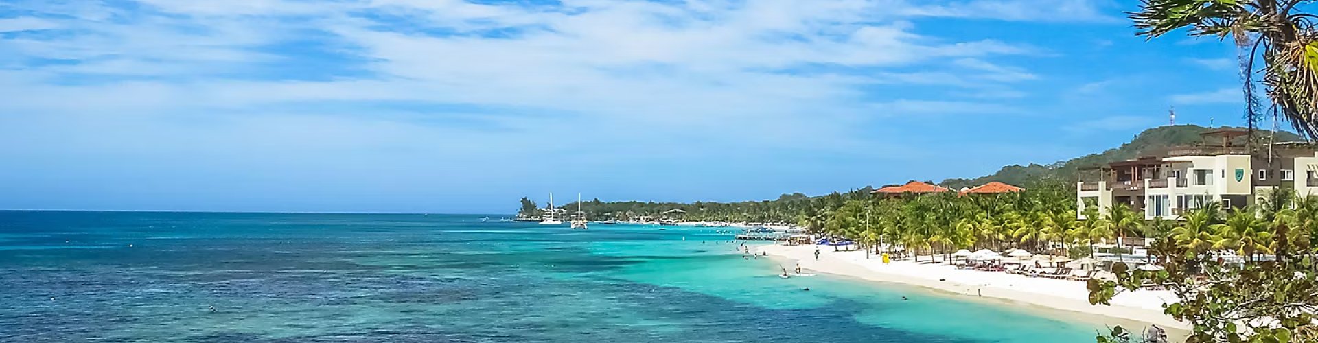 Roatán, HN cityscape